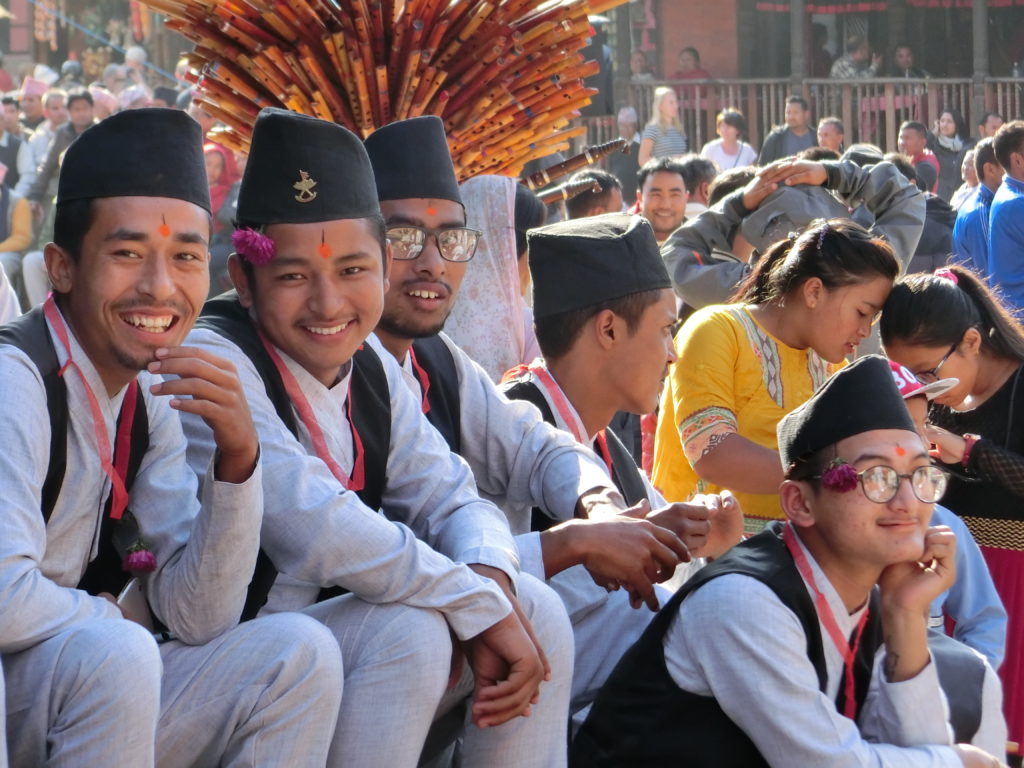 jeunes népalais