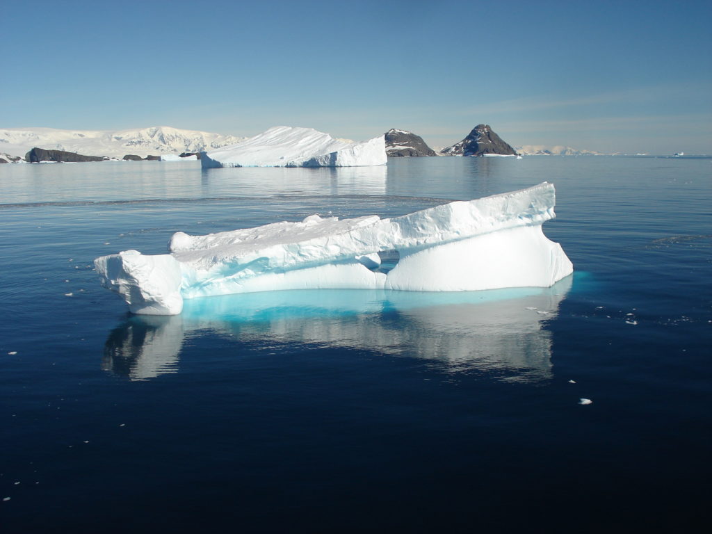 antarctique-pole_sud_excursion_glacier